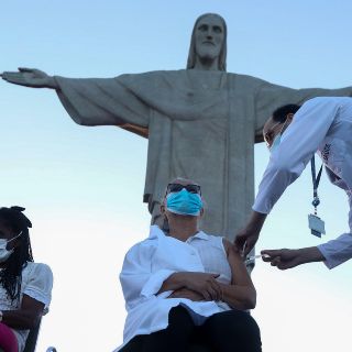 COVID-19: Brasil y Rusia inician vacunación masiva