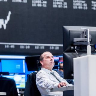 Wall Street cierra en verde tras respaldo a más estímulos en EU