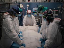 Jorge Suárez-Velez hizo todo lo posible por mantener a su madre con vida, pero finalmente falleció. AP / F. DANA