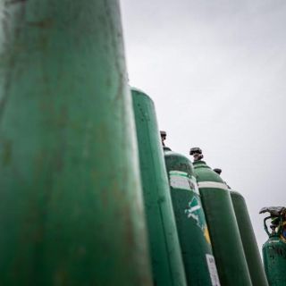 Hombre armado roba siete tanques de oxígeno en Sonora