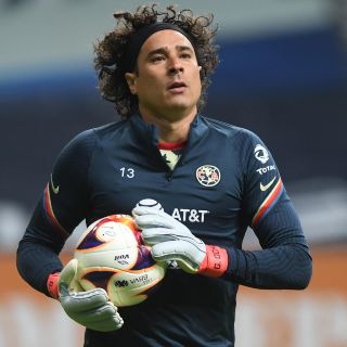 Ochoa y Benedetti, con síntomas de COVID-19 tras enfrentar a Rayados
