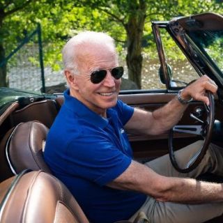 ¿Ser presidente de Estados Unidos o manejar un Corvette 1967? El dilema de Joe Biden