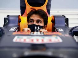 NUEVA ETAPA. Sergio ya viste los colores de la escudería austriaca. TWITTER/@redbullracing