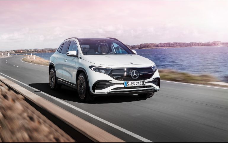 El nuevo Mercedes-Benz EQA abre las puertas a la electrificación de lujo