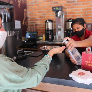 Recuperación económica será lenta tras repunte de COVID-19 en México: BBVA