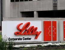 El estudio de Eli Lilly del fármaco contra el coronavirus involucró a más de mil residentes y personal en hogares de ancianos y otros centros de atención de largo plazo. AP/ARCHIVO