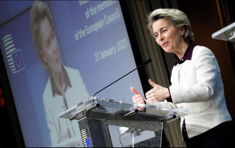 Ursula von der Leyen, presidenta de la Comisión Europea, ofrece una conferencia de prensa tras la cumbre virtual. EFE/O. Hoslet