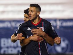 Desde el minuto 2, Chivas ya pierde el encuentro que abre la Jornada 3 del Guard1anes 2021. IMAGO7