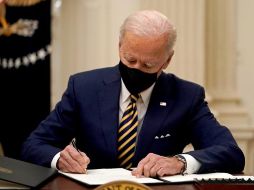 Biden quiere revisar las herramientas del Gobierno para combatir el extremismo interno, y encargó un estudio al respecto al Consejo de Seguridad Nacional. EFE/K. Cedeno