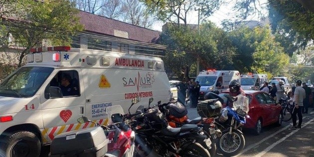 CDMX: Mueren dos personas tras balacera en la colonia N&aacute;poles