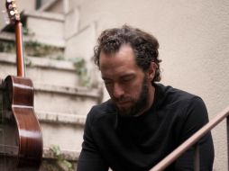 Giovanni ha escrito tres obras orquestales, siete para orquesta de cámara, junto a obra para solistas y vocalistas. FACEBOOK/Giovanni Piacentini Composer/Guitarist