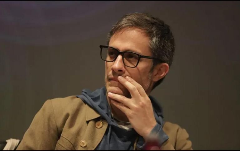 Según Bella de la Vega, Gael García no se fue a despedir de su padre en lecho de muerte. NTX / ARCHIVO