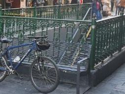 Personal médico acudió al lugar pero no informó sobre las causas del deceso. EL INFORMADOR /