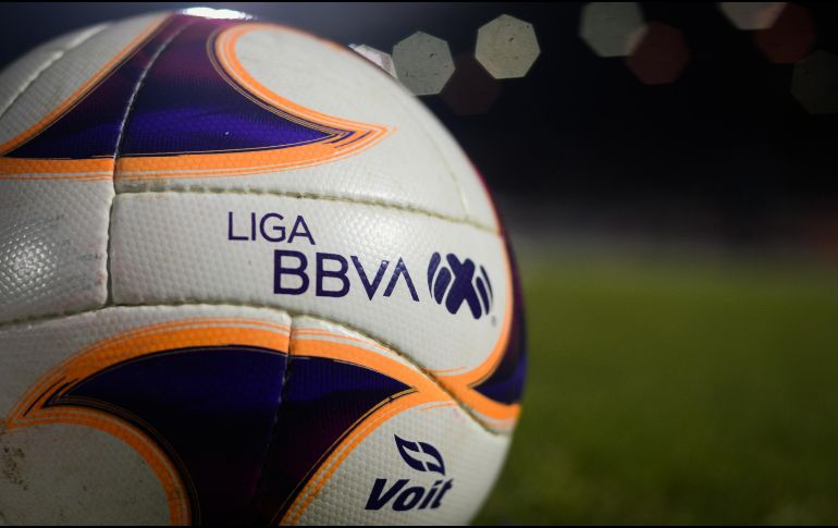 Contando todas sus Divisiones: Liga MX, Expansión y Liga Premier, se cuenta un total de nueve mil 223 futbolistas. IMAGO7
