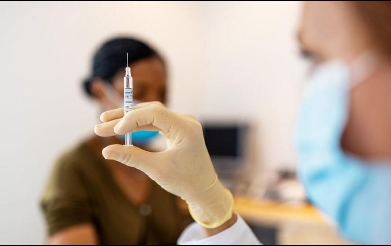 Los estados y el sector privado deberán supervisar los planes de vacunación y asegurar la trazabilidad de su proceso de inmunización para evitar duplicidades. EFE