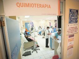 Ahora el dinero que se entregaba al Seguro Popular entra por Insabi para la compra de medicamentos, pero de los 150 millones que erogó el IJC en la transición nada se sabe. EL INFORMADOR/ARCHIVO