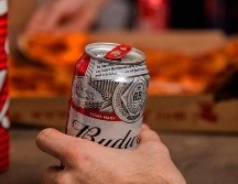 La pandemia ha obligado a varias marcas a cambiar la manera en que distribuyen sus recursos, por lo que la publicidad del Super Bowl dejó de considerarse prioritaria. TWITTER / @budweiserusa
