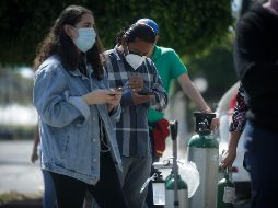 Este martes también se registraron mil 952 casos positivos más al virus. EL INFORMADOR / F. Atilano