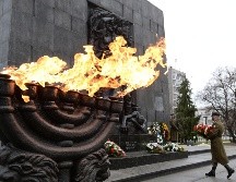 Uno de los escasos eventos en vivo se realizó en el gueto de Varsovia, el más grande de los guetos europeos donde los judíos fueron encerrados en condiciones infrahumanas antes de enviarlos a los campos de exterminio. AP / C. Sokolowski
