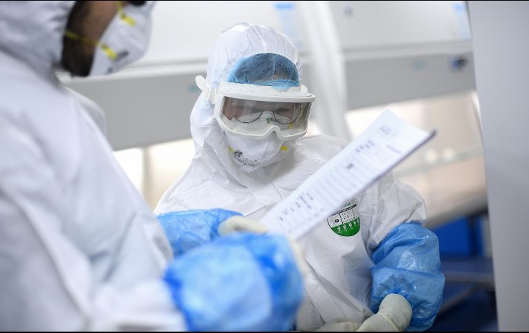 La medida se impone a personas de riesgo y en las que están en cuarentena obligatoria en los hoteles, incluidos los viajeros procedentes del extranjero. AFP / ARCHIVO