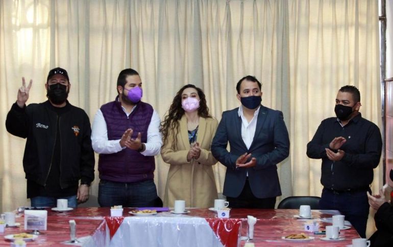 El presidente estatal del PES, Gilberto García Vergara, afirmó que ambos regidores han destacado por su trabajo cercano a los tapatíos. ESPECIAL