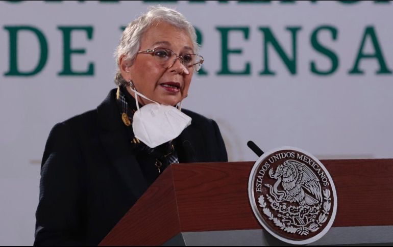 Olga Sánchez Cordero dirige la mañanera este jueves en sustitución del Presidente López Obrador. SUN /B. Fregoso