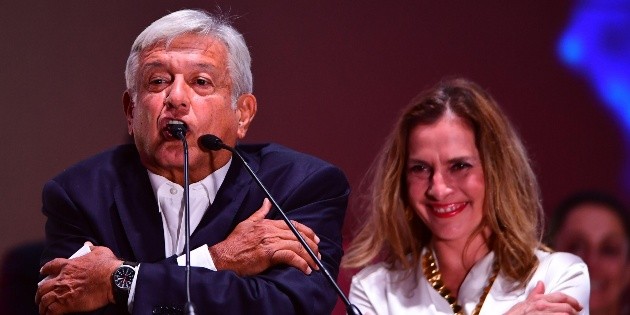 AMLO: Beatriz Guti&eacute;rrez M&uuml;ller agradece muestras de apoyo para el Presidente