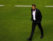Solamente en el campo con una victoria ante Pumas,  es como los jugadores del Atlas pueden respaldar a su técnico Diego Martín Cocca. Imago7