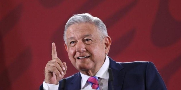 AMLO: Vetan a m&eacute;dico que sugiri&oacute; trombosis para el Presidente