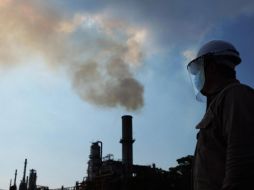 Durante el año pasado la venta de petróleo tuvo una baja de 38.7%. SUN/ARCHIVO