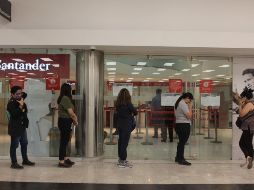 El próximo lunes 1 de febrero, los bancos permanecerán cerrados en el primer puente de 2021. NTX / ARCHIVO