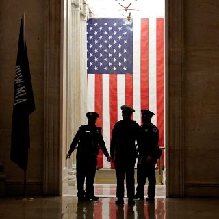 Imputan a dos por el asalto al Capitolio de Estados Unidos