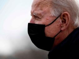 Durante su campaña, Biden prometió “subir el salario federal a 15 dólares por hora. AFP