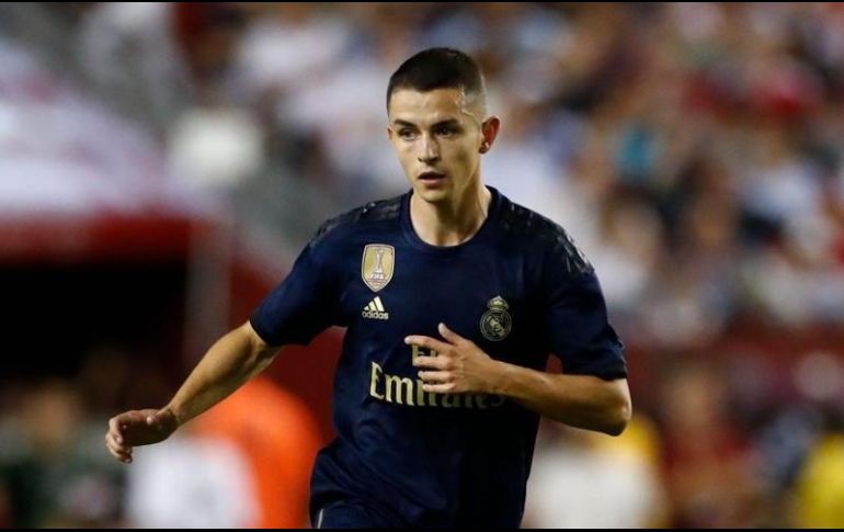 Fidalgo juega como volante por izquierda, aunque en pocas ocasiones ha sido utilizado como mediocampista por derecha. TWITTER / @Alvaro10fidalgo