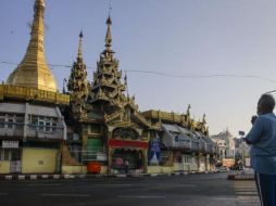 El ejército birmano detuvo a varios políticos horas antes de la sesión del Parlamento. EPA