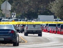 Tras el ataque, un equipo SWAT de Fort Lauderdale y paramédicos llegaron al lugar. EFE/C. Herrera