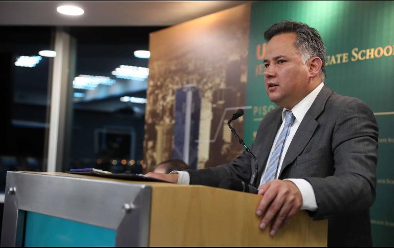 Santiago Nieto participó en el Parlamento Abierto para analizar la minuta para reformar la Ley Orgánica de Banxico en materia de divisas. SUN/Archivo