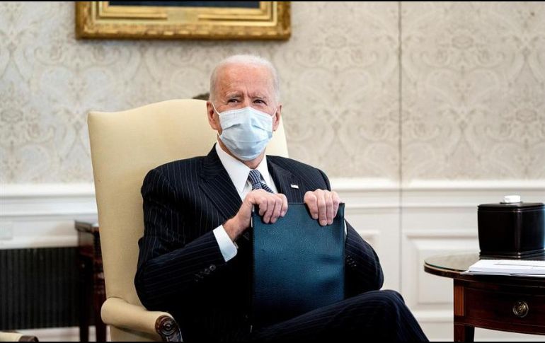 El presidente de Estados Unidos, Joe Biden, durante una reunión en el Despacho Oval de la Casa Blanca en Washington. EFE/S. Reynolds