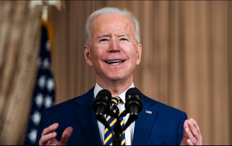 El presidente Joe Biden hizo el anuncio sobre refugiados en un discurso sobre política exterior en el Departamento de Estado, en Washington, DC. EFE/EPA/J. Lo Scalzo
