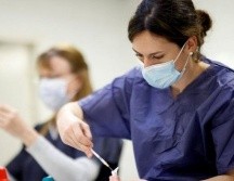 Muchos países se enfrentan al reto de administrar las vacunas antes de que se estropeen. REUTERS