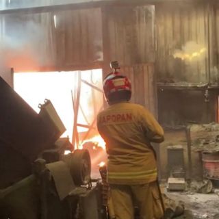 Seguridad en Jalisco: Reportan incendio en fábrica de suelas en Zapopan