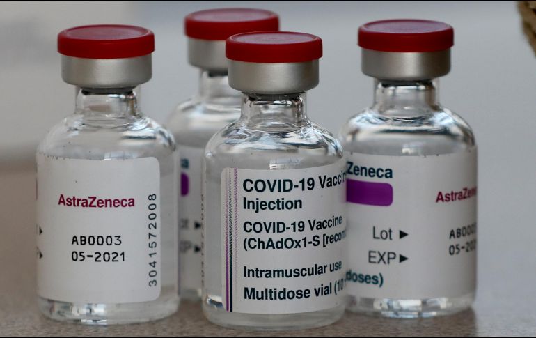 Una muestra con dos mil personas demostró que la vacuna tiene “una eficacia limitada ante las formas leves de la enfermedad causada por la variante”. AP