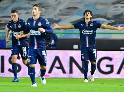 POR FIN. Las Chivas consiguieron su primer victoria en el escenario menos improbable. IMAGO7