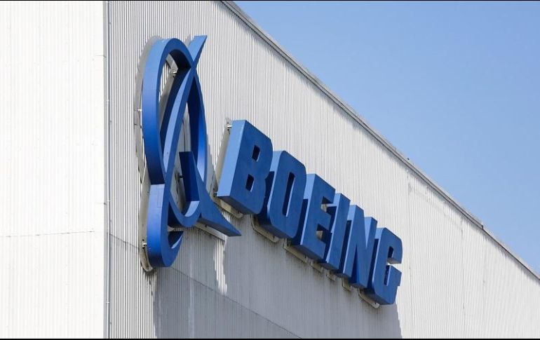 En 2020, Boeing registró una pérdida neta de 11 mil 900 millones de dólares. AFP/J. Redmond