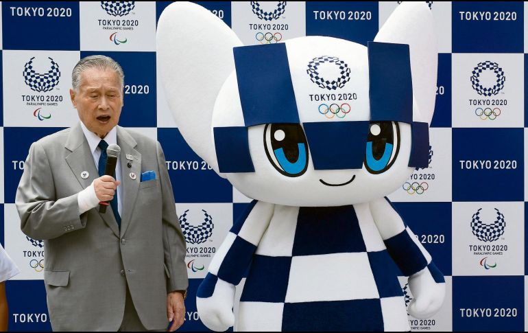 EN LA MIRA. Algunos voluntarios se han bajado del barco olímpico y patrocinadores de los Juegos amenazan con boicot dados los comentarios de Mori. AFP • K. Nogi