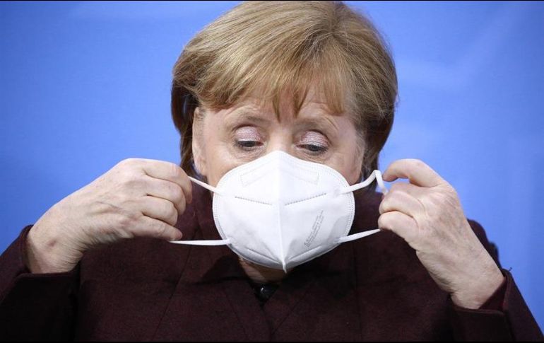 La canciller alemana, Angela Merkel, destaca los esfuerzos de diversos sectores para que la cuarentena dé resultados. EFE/C. Marquardt