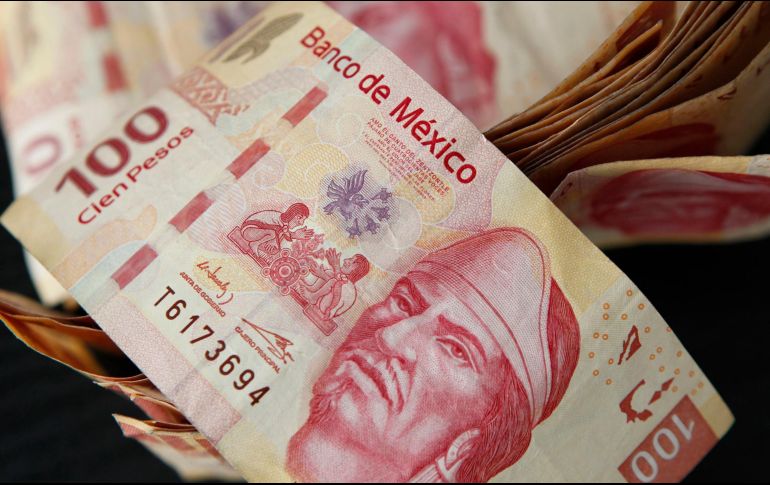La ganancia de la moneda mexicana fue de 0.4% u ocho centavos con relación al miércoles. EL INFORMADOR/ARCHIVO