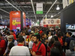 Los audios de la Fonoteca FIL podrán escucharse en la plataforma Somos Grandes Momentos disponible en fil.com.mx y por Red Radio Universidad de Guadalajara. NTX / ARCHIVO