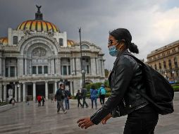 Hay cinco mil 860 hospitalizados por COVID-19 en la Ciudad de México, mientras que en el Valle de México hay siete mil 873 pacientes. SUN / D. Sánchez