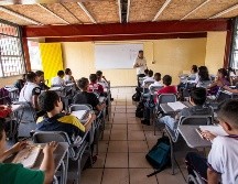 El secretario de Educación en Jalisco, Juan Carlos Flores, reconoció que en muchas escuelas son los mismos padres de familia quienes acuerdan las cuotas escolares. EL INFORMADOR/ ARCHIVO